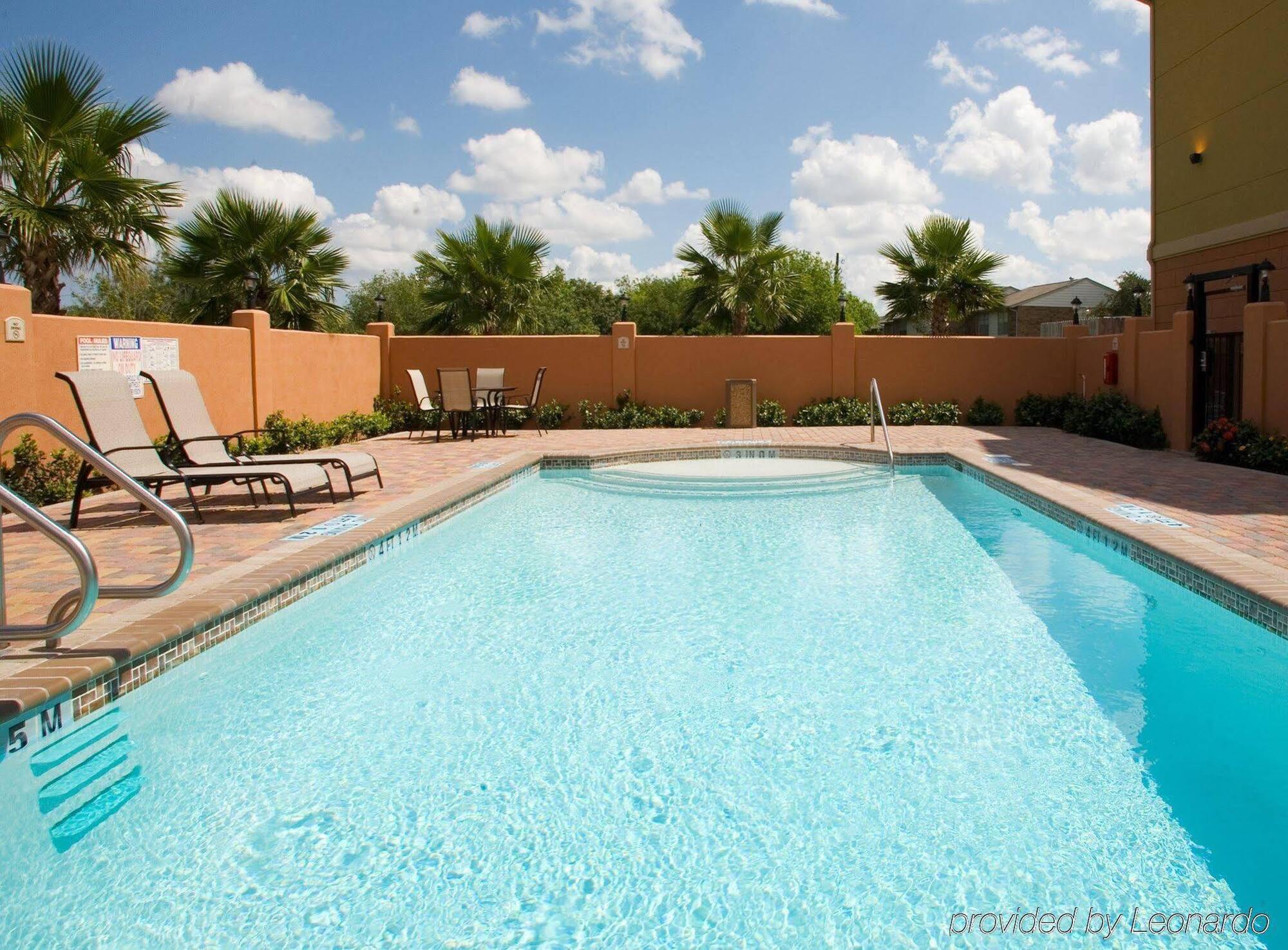 Holiday Inn Express & Suites, Corpus Christi Nw, Calallen By Ihg Exterior photo
